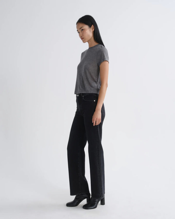 Harper Straight Jean (Weightless Stretch) in Generation