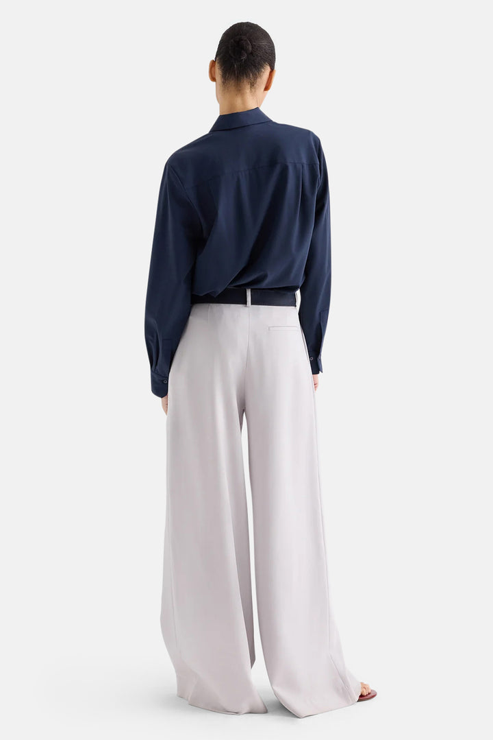 Avery Pant in Couture Stretch Suiting Vapor Blue
