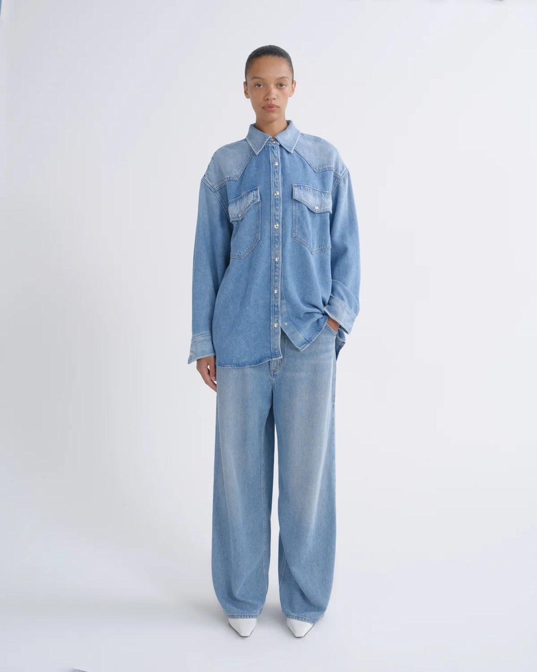 Lotta Shirt in Script