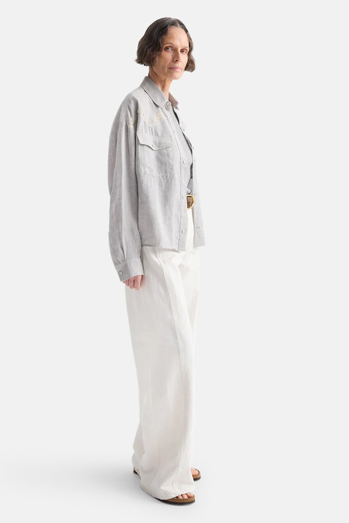 Carter Shirt w/ French Knots in Delave Linen Light Heather Grey