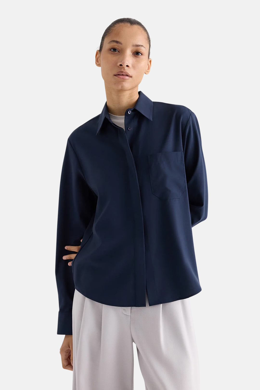 Cowboy Update Shirt in Ultrafine Twill Suiting Blueberry