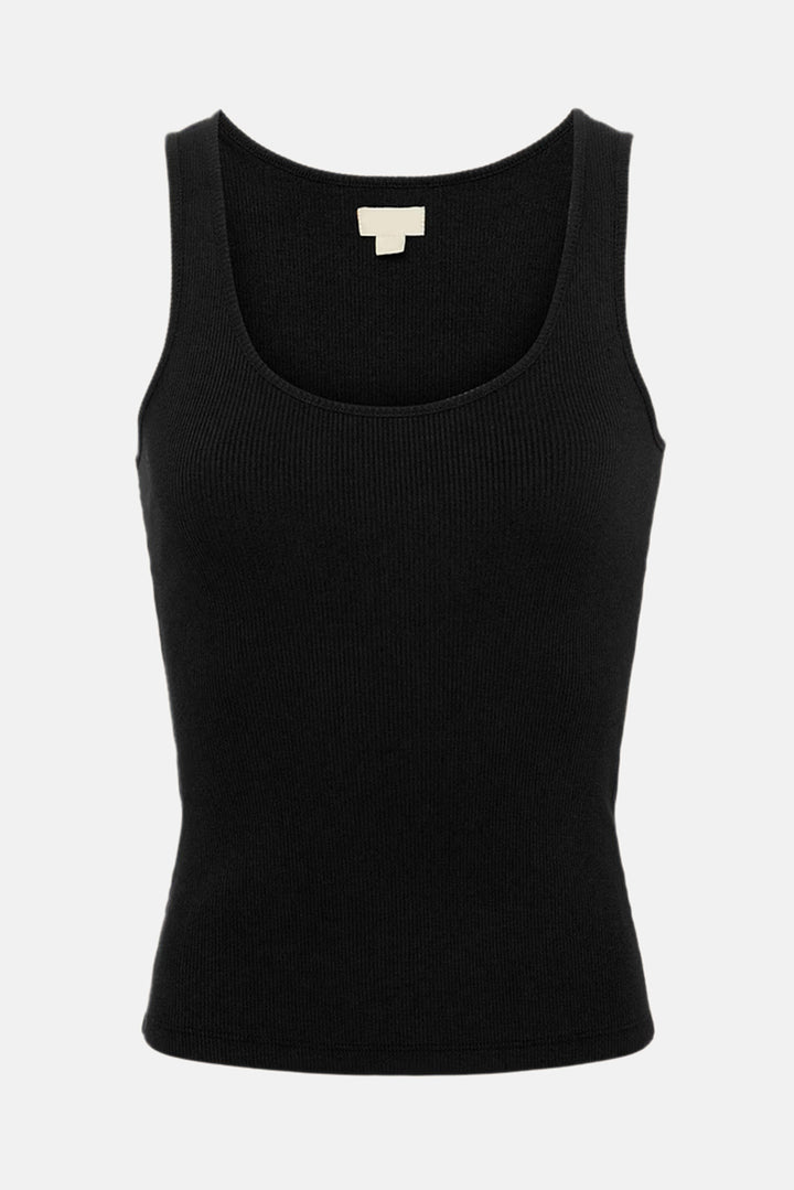 Adira Scoopneck Tank Black