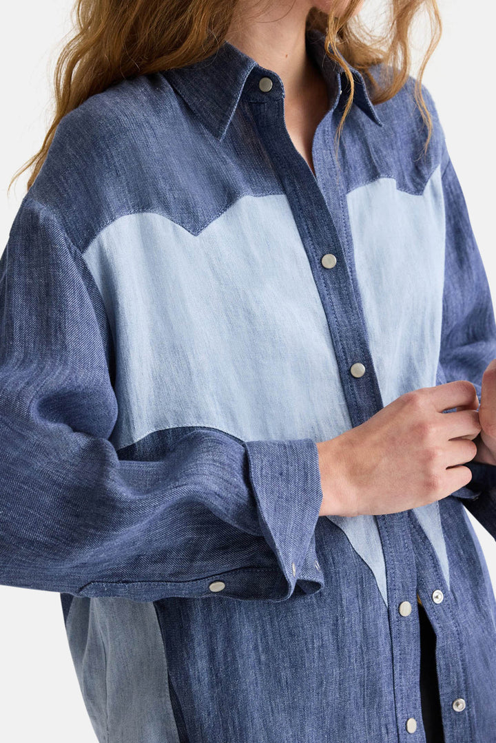 Austin Shirt in Washed Hemp Denim Medium Indigo / Light Indigo
