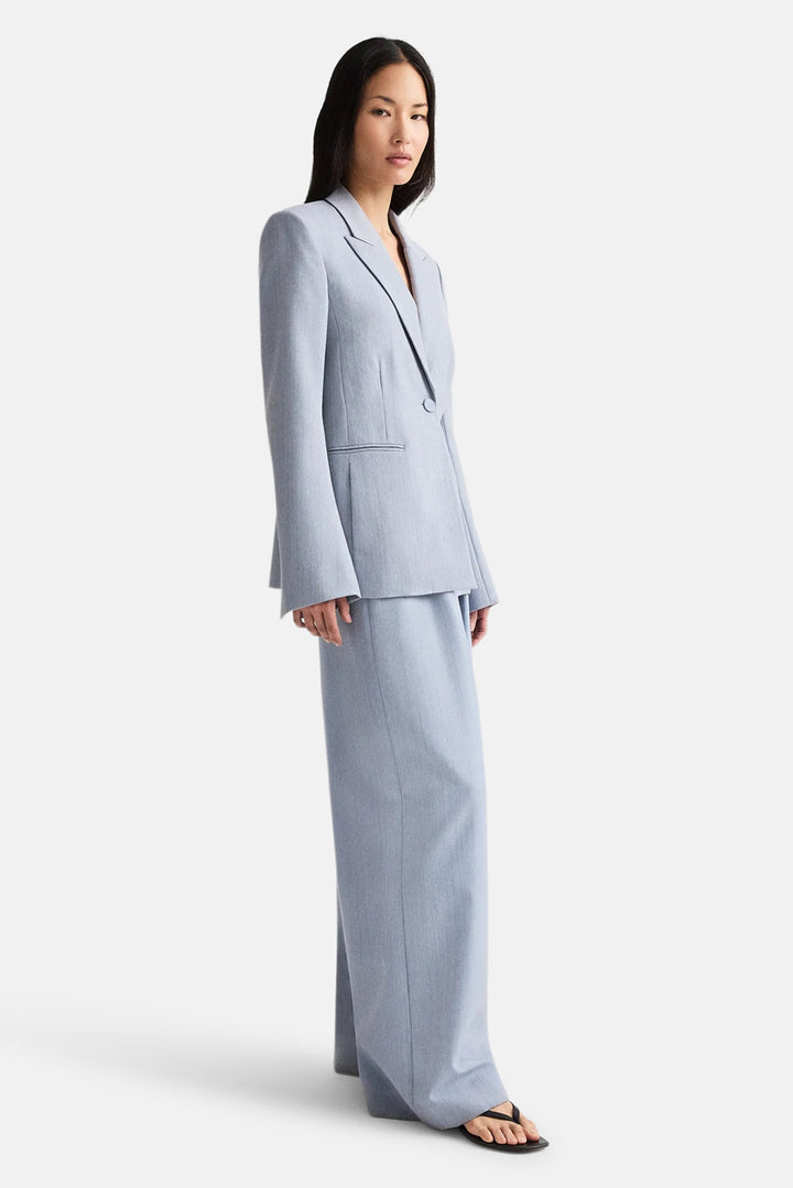 Avery Pant in Halogen Blue