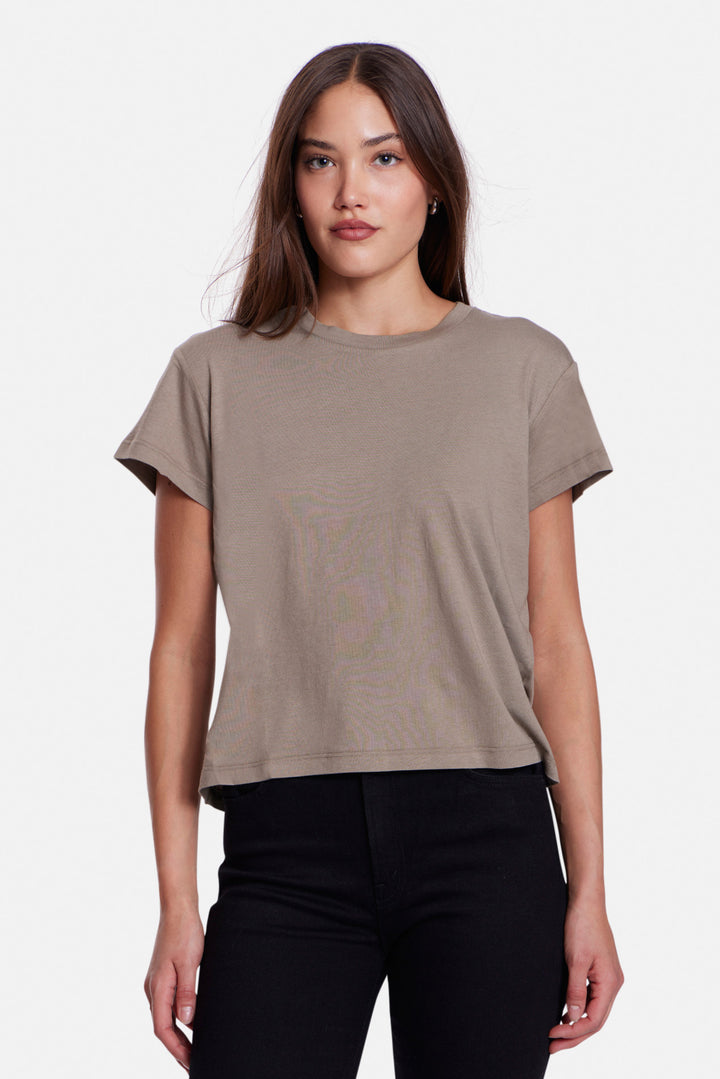 Bebe Lux Tee Ash Brown