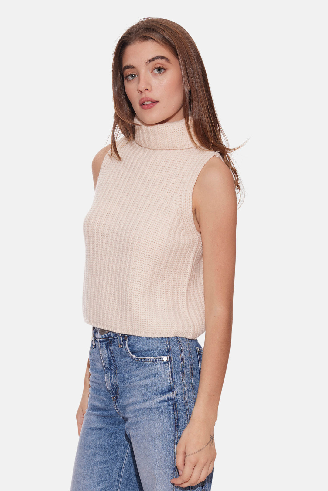 Maya Cashmere Sleeveless Turtleneck Ricotta