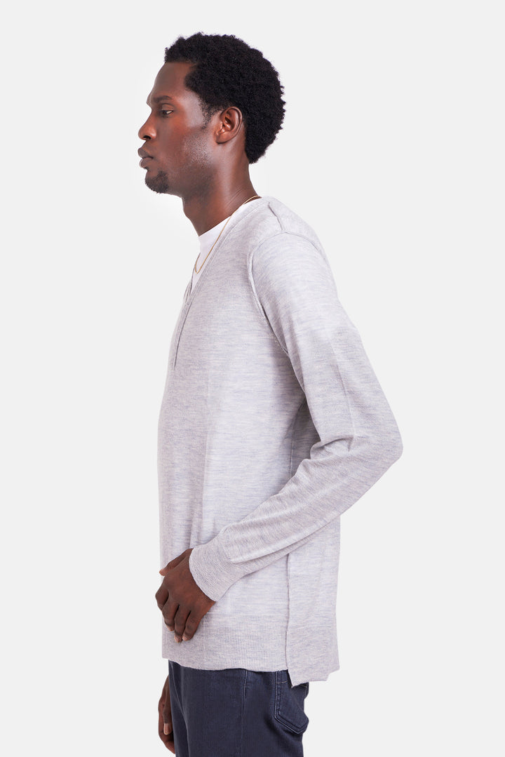 Ville Cash V-Neck Grey