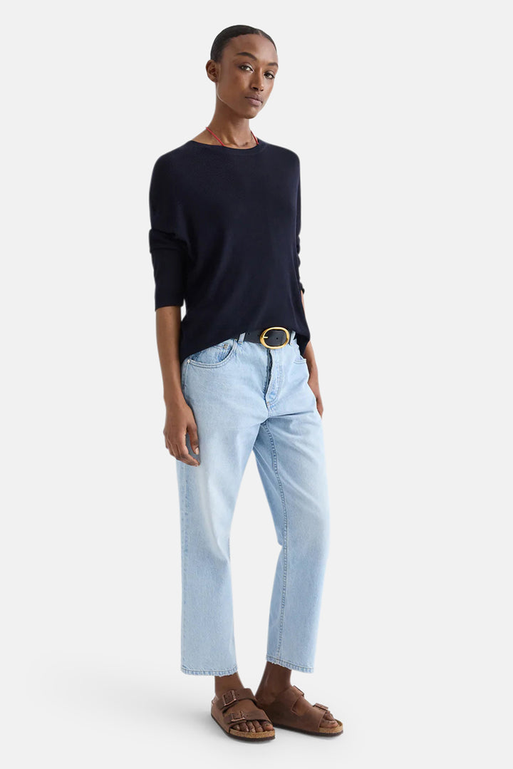 Cropped Mid Rise Jeans in Antwerp