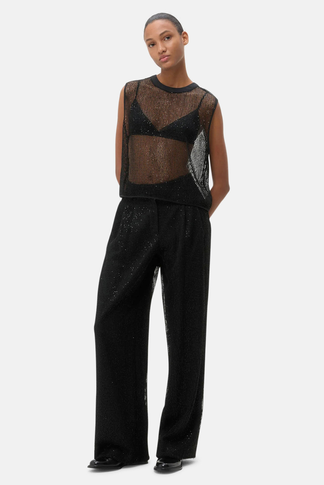 Cropped Muscle Tank Black Sequin