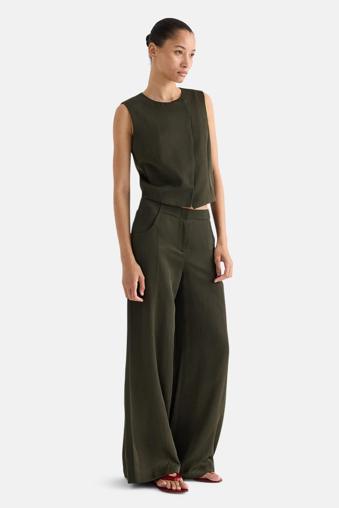 Demie Pant in Coated Viscose Linen Rosen