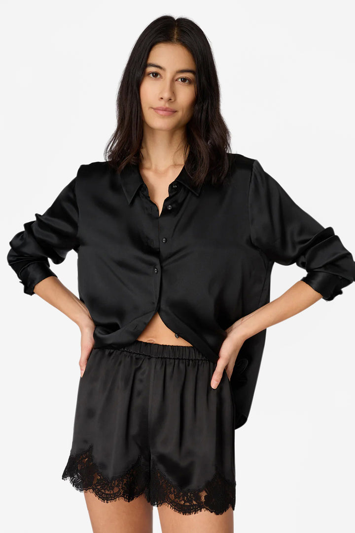 Anora Short Black