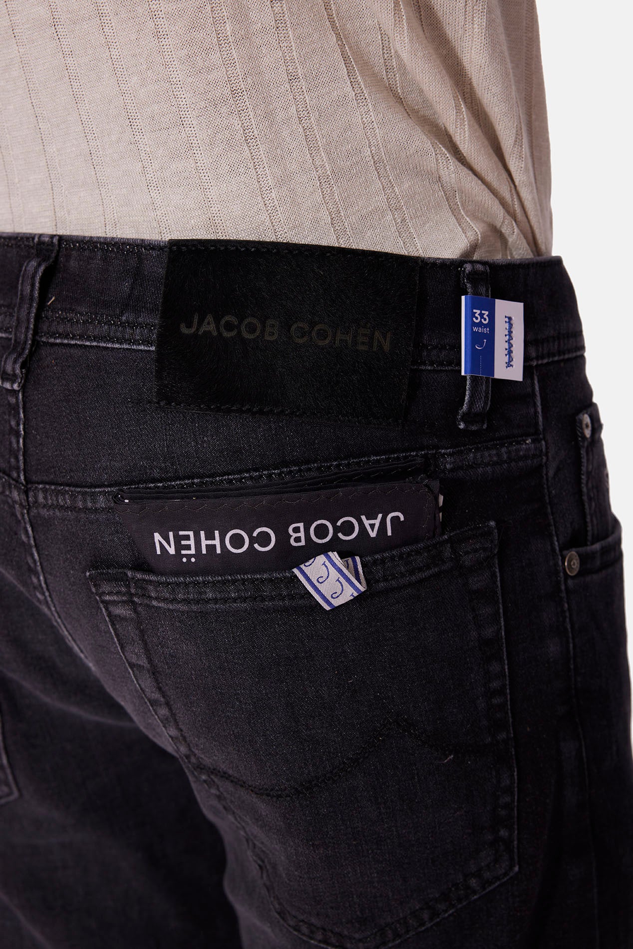 Jacob Cohen EDUARD 9 OZ Straight-leg Faded Black – blueandcream