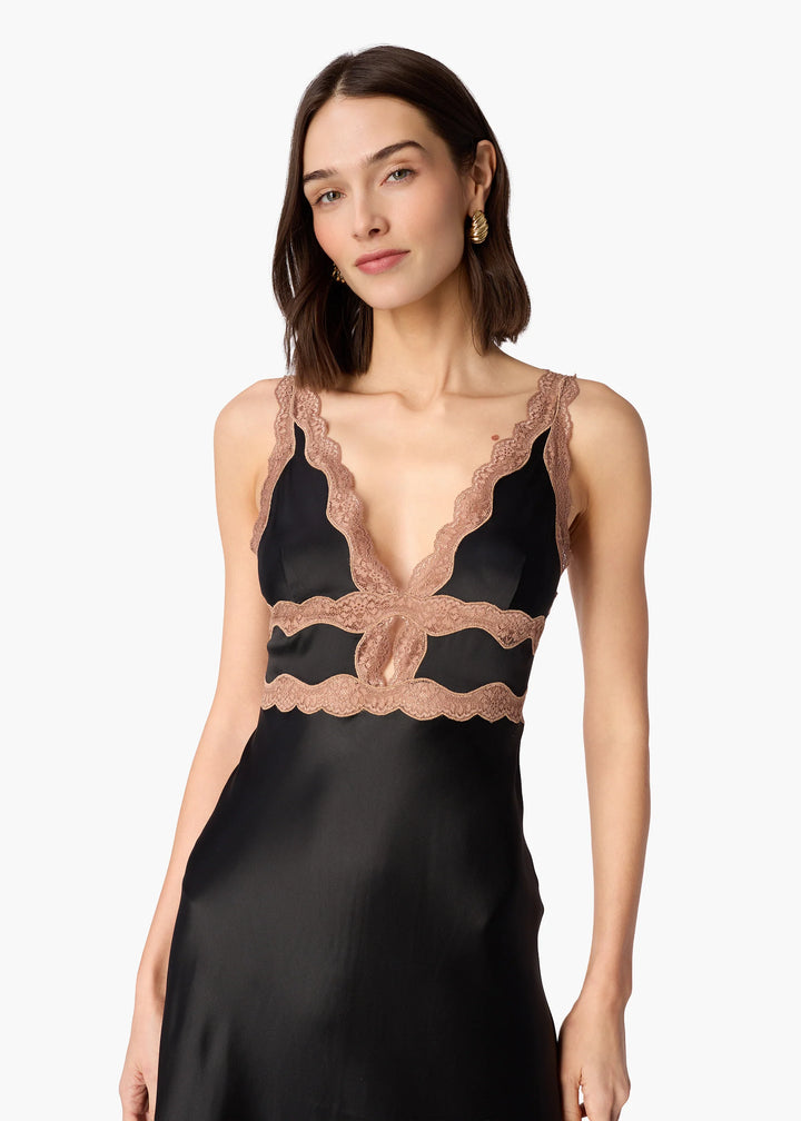 Wendice Gown Black