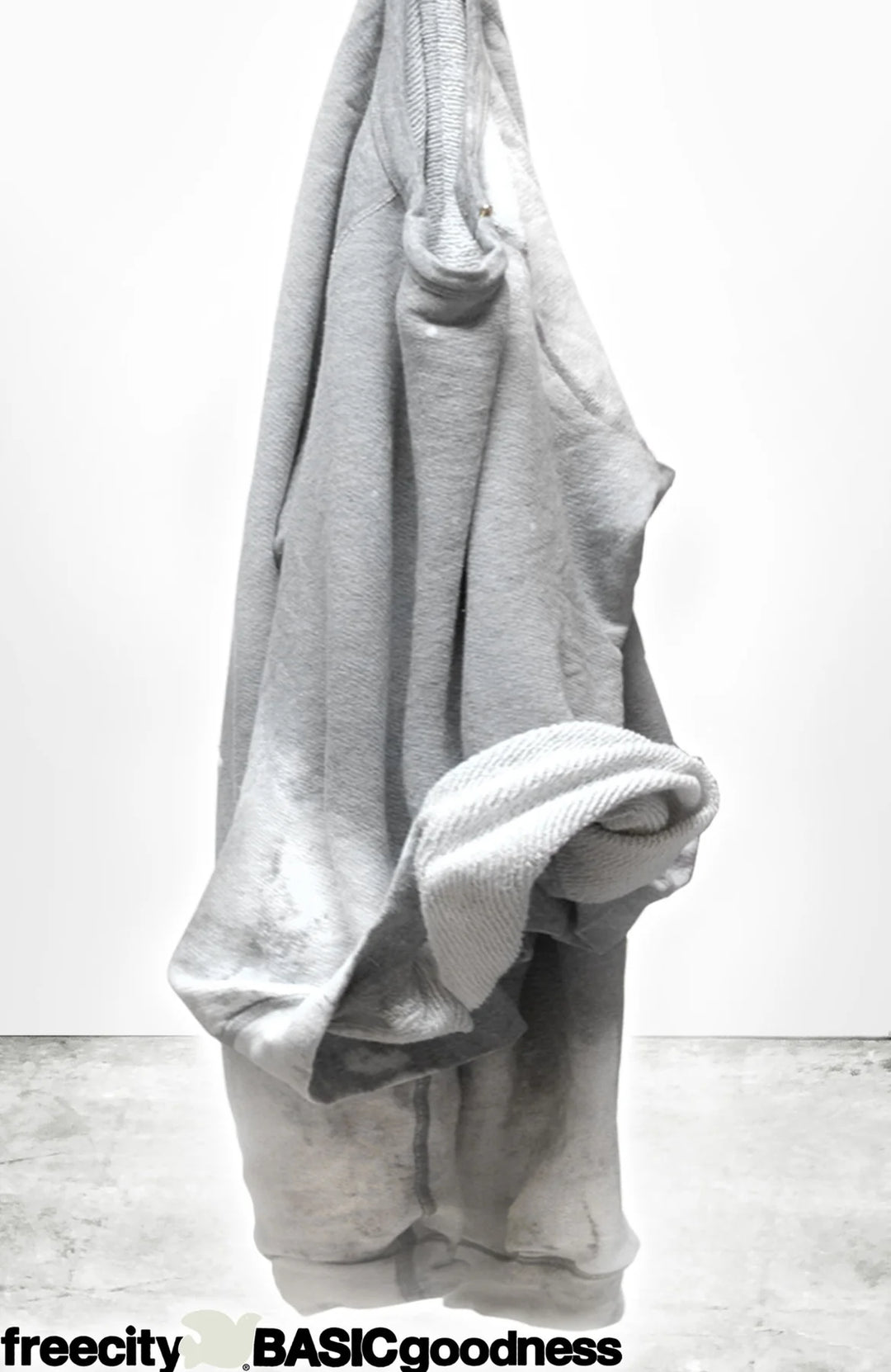 Lucky Rabbit Sweatshirt - Heather Bleachout