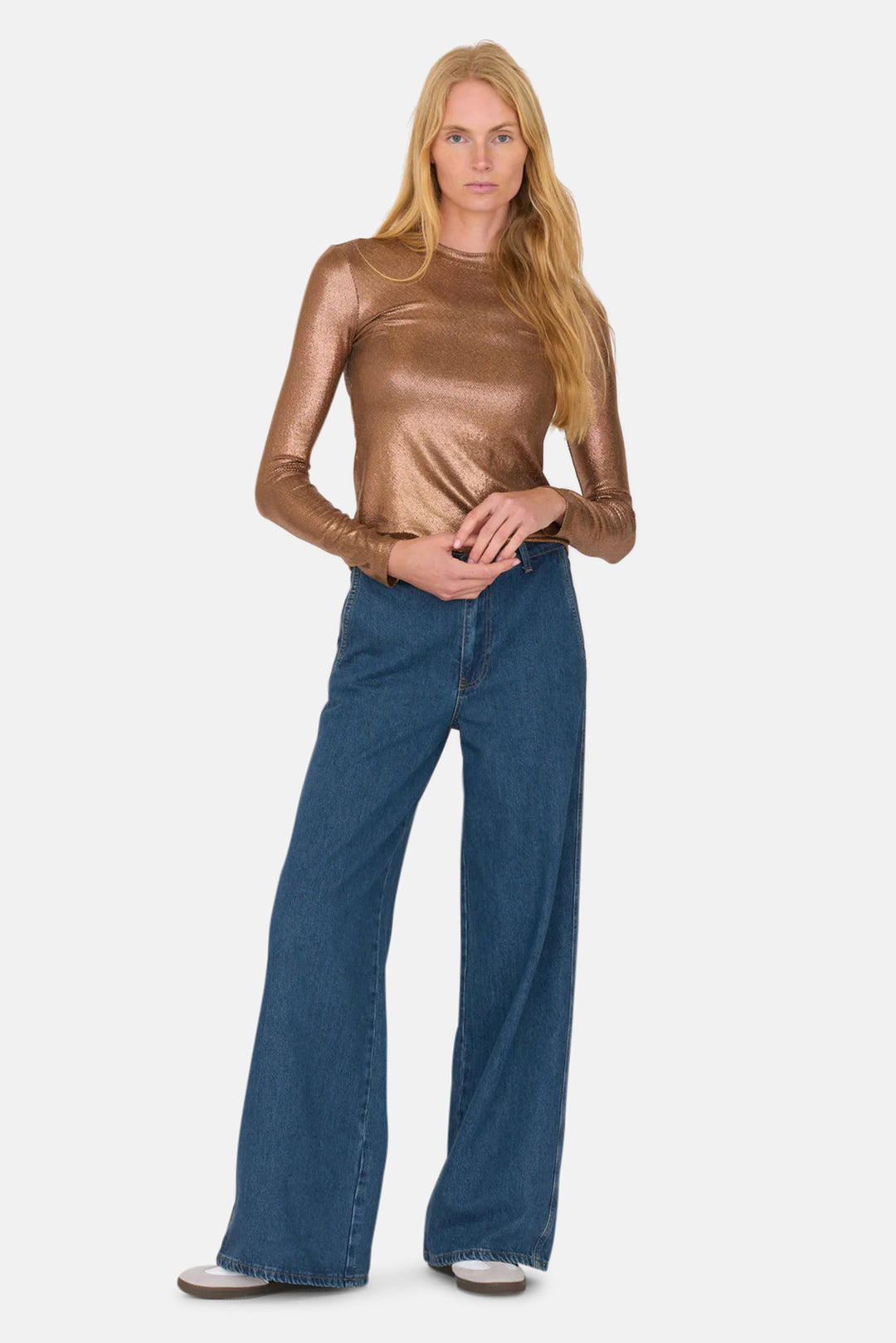 Flora Fitted Crew Bronze