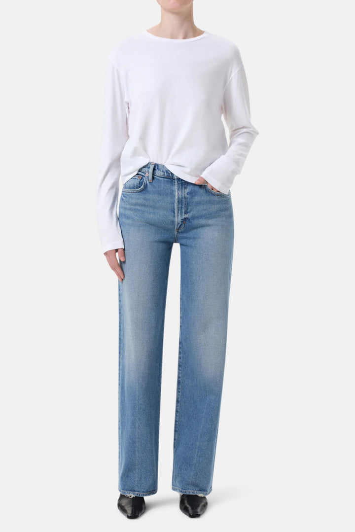 Harper Straight Jean (Stretch) in Forum
