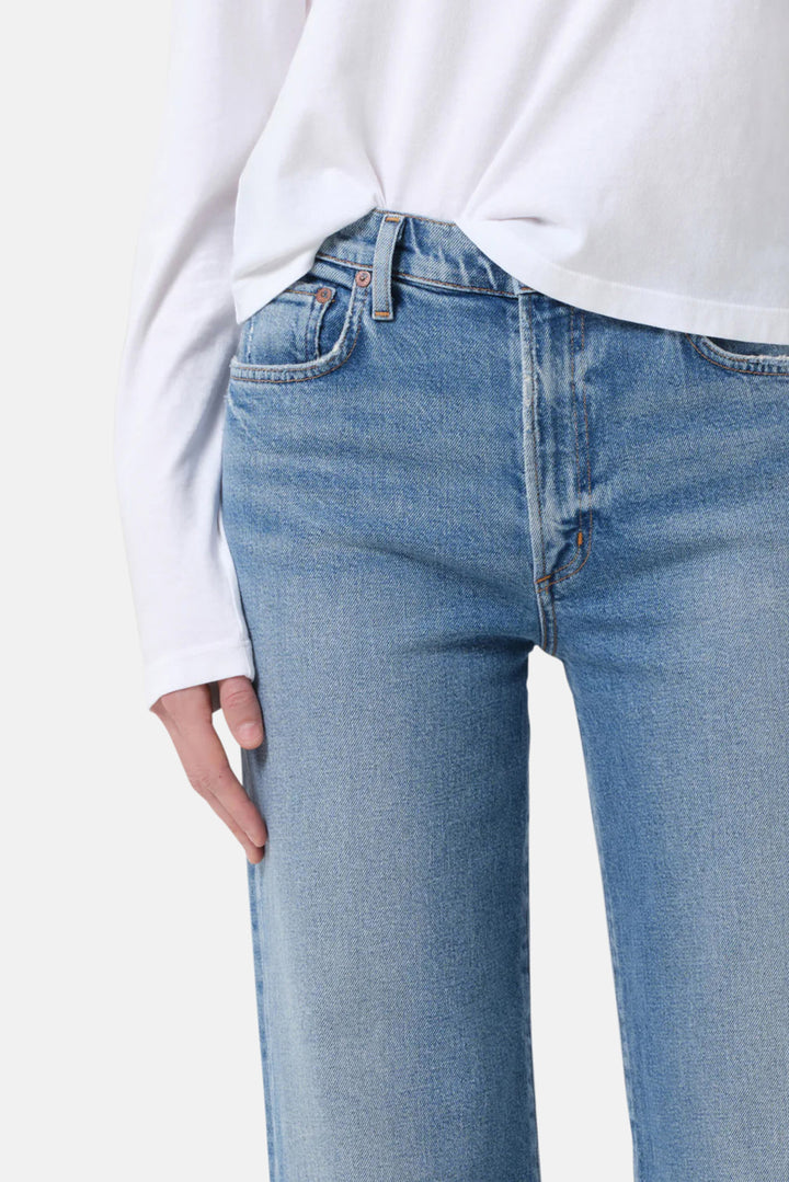 Harper Straight Jean (Stretch) in Forum