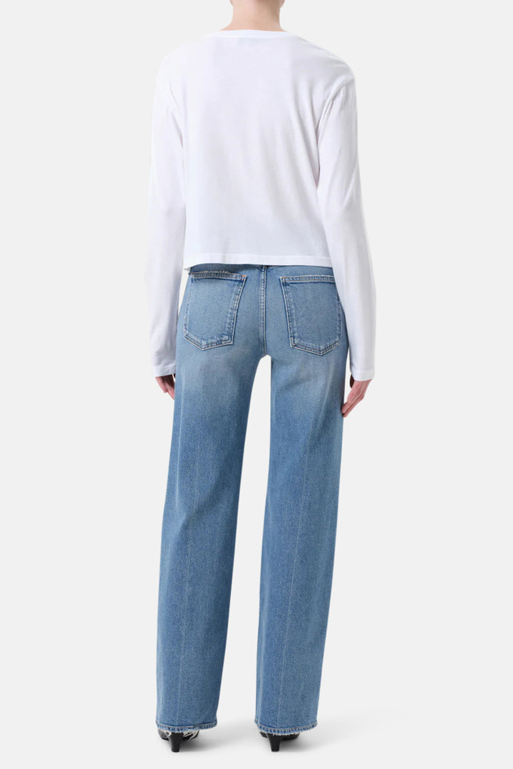 Harper Straight Jean (Stretch) in Forum