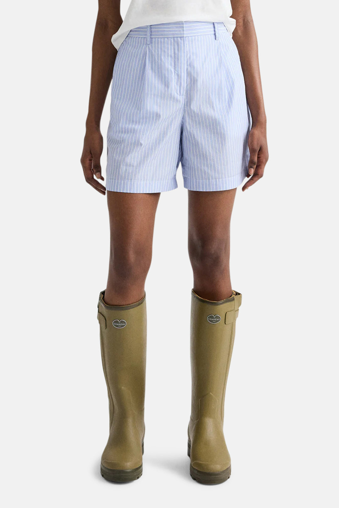 Henry St Short in Spaced Stripe Shirting Blue Haven/White