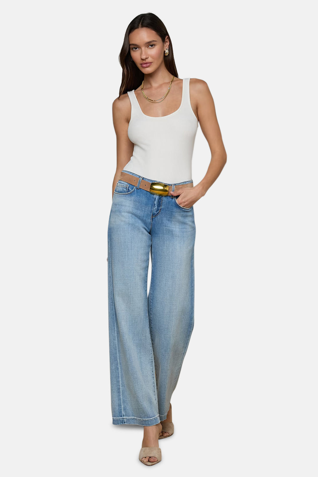 Joanne Low-Rise Wide-Leg Jean Dry Ice