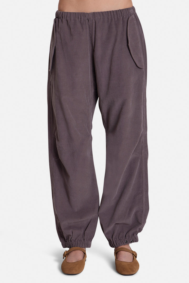 Justine Corduroy Pant Taupe