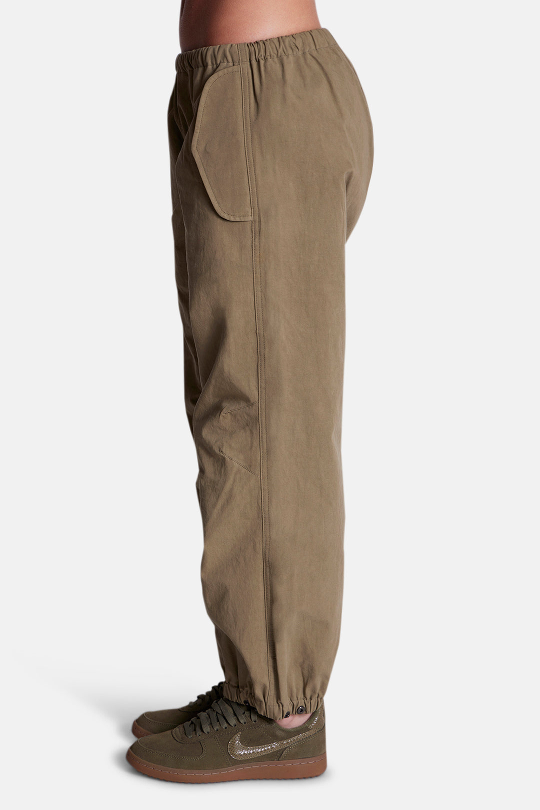 Justine Cotton Parachute Pant Army