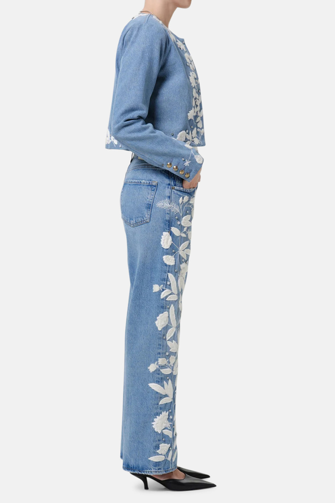 Lindz Easy Straight with Floral Emb in Cupid
