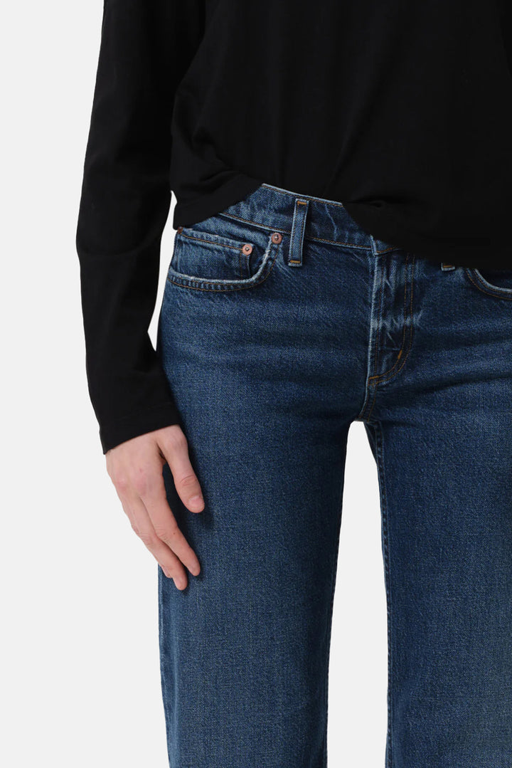 Low Rise Slim 29 In Slick