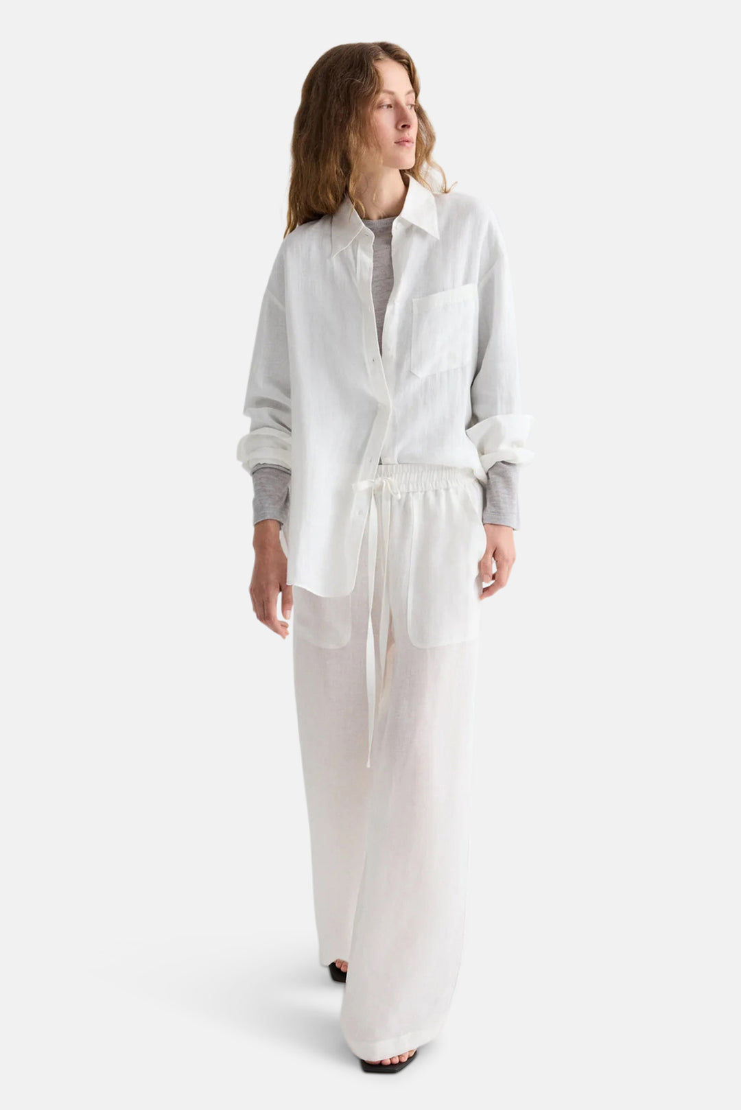 Main St. Pant in Washed Hemp White
