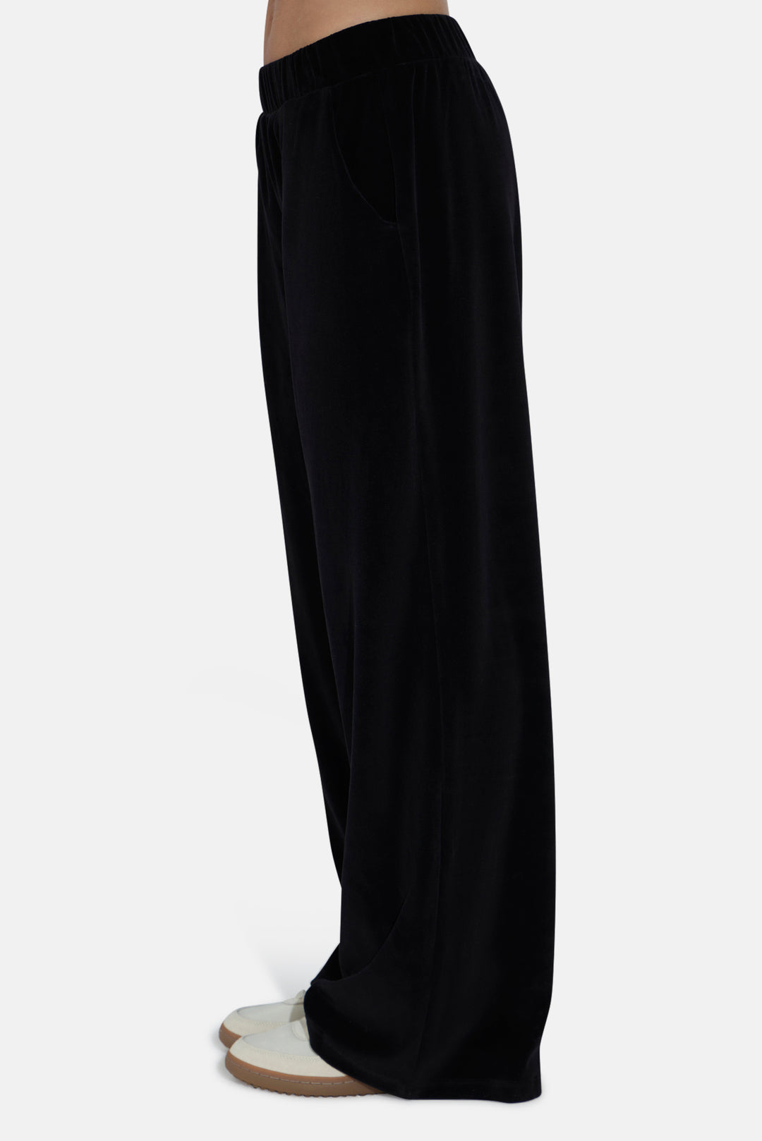 Mari Velour Pant Black