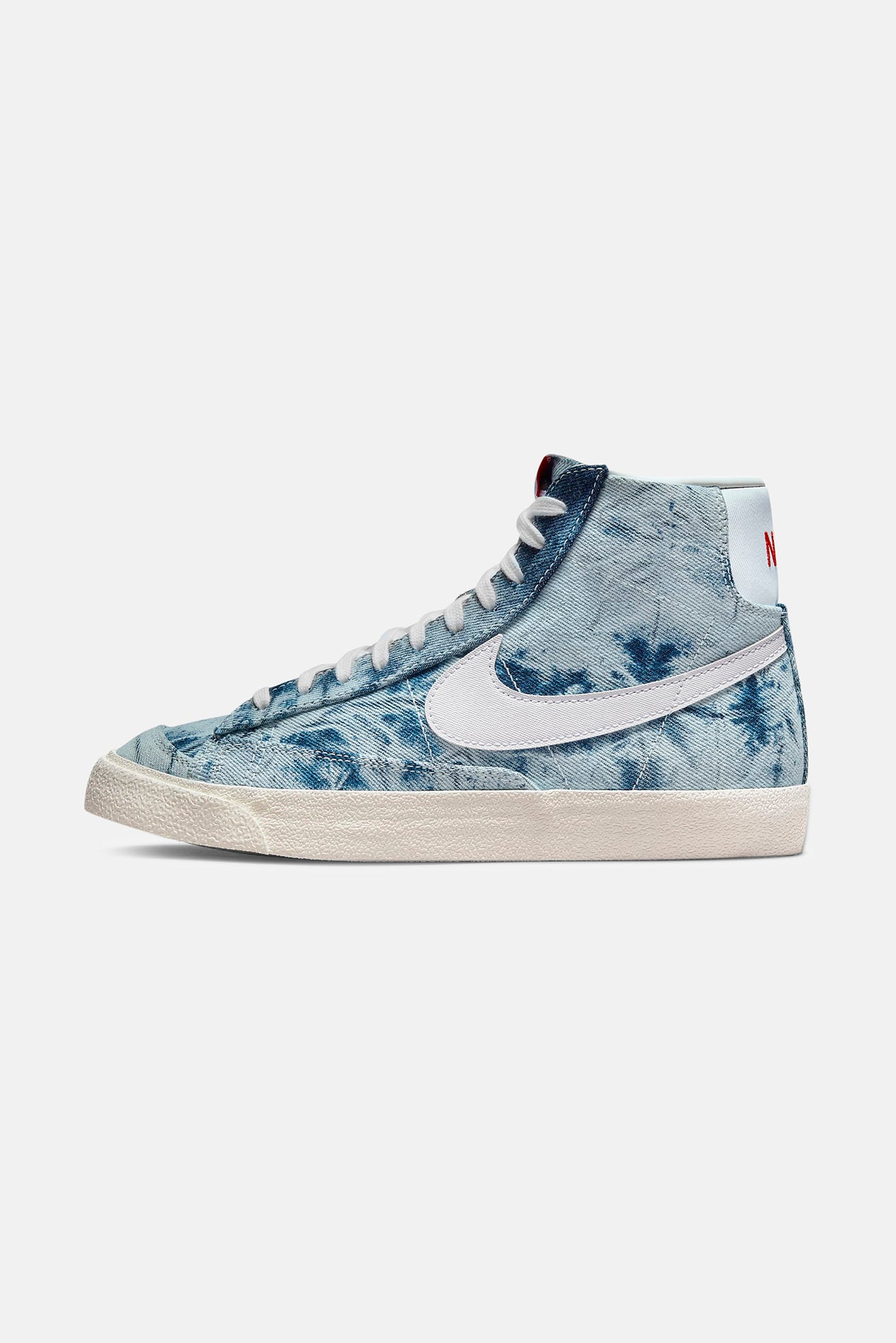 Nike Blazer Mid 77 Washed on sale Denim Women Size 7