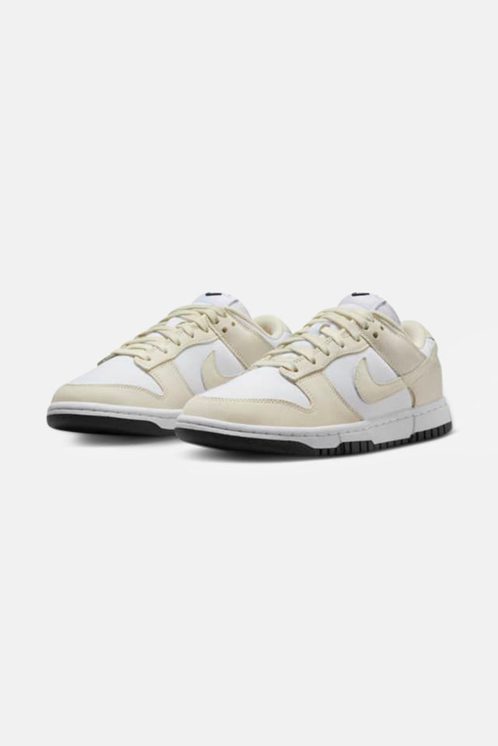 Women's Dunk Low White/Coconut Milk