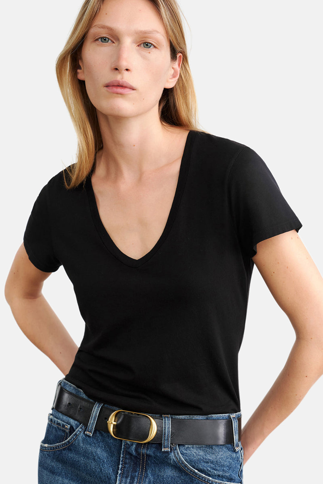 Carol V-Neck Tee Black