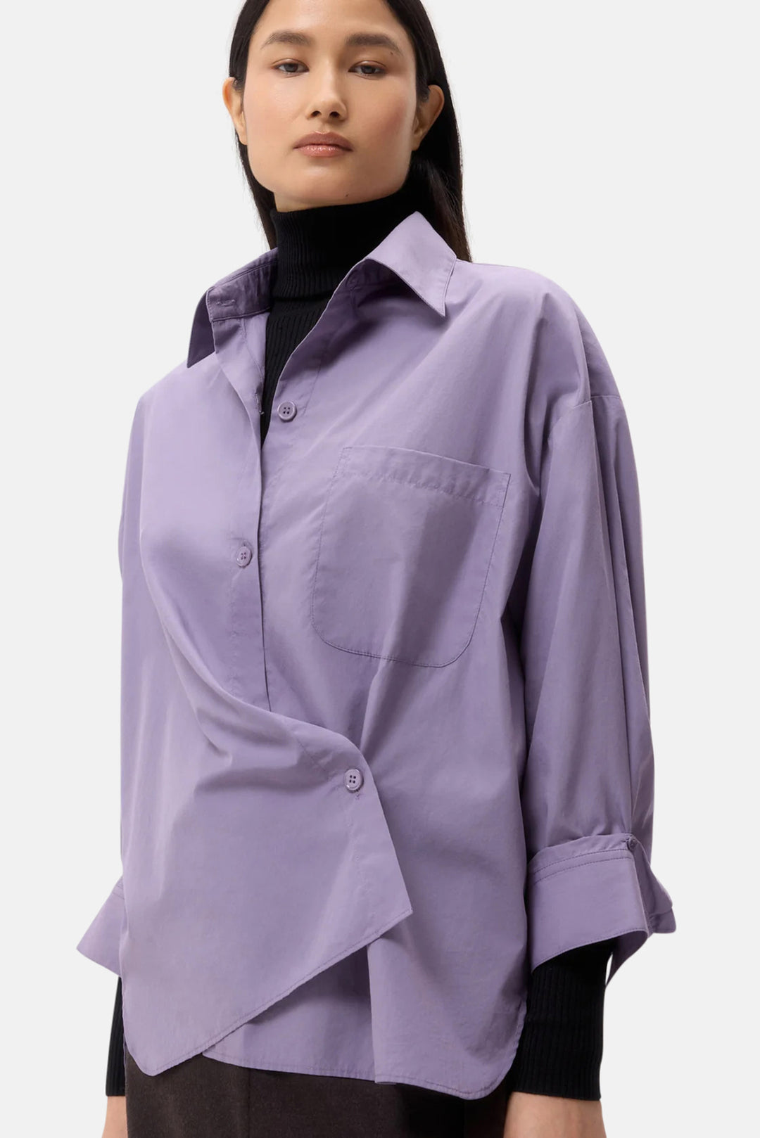 New Earl Shirt in Black Plum