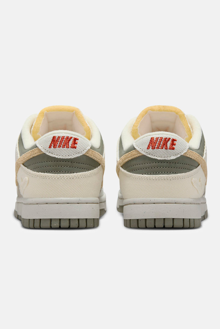 Women's Dunk Low Sesame/Alabaster