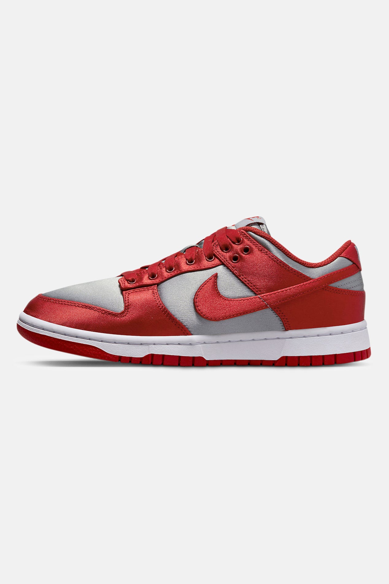 sb dunk red grey