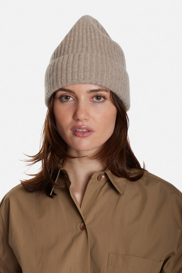 Cashmere Cuff Beanie Sand