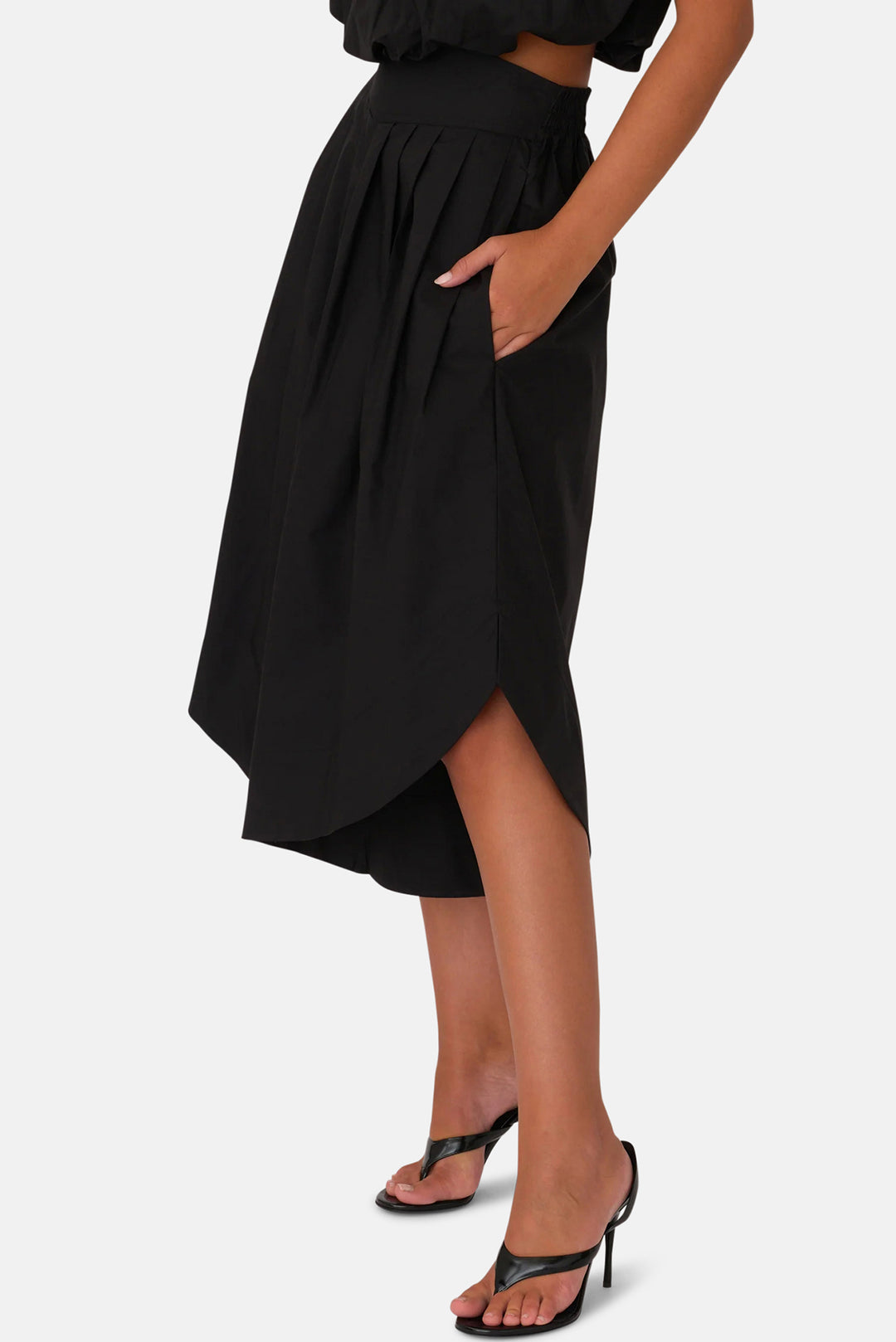 Rafa Short Black