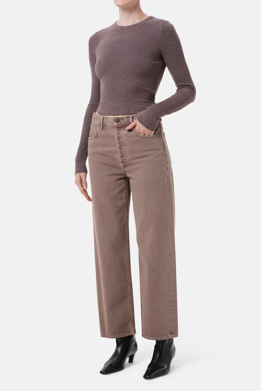 Ren Jean in Ceramic