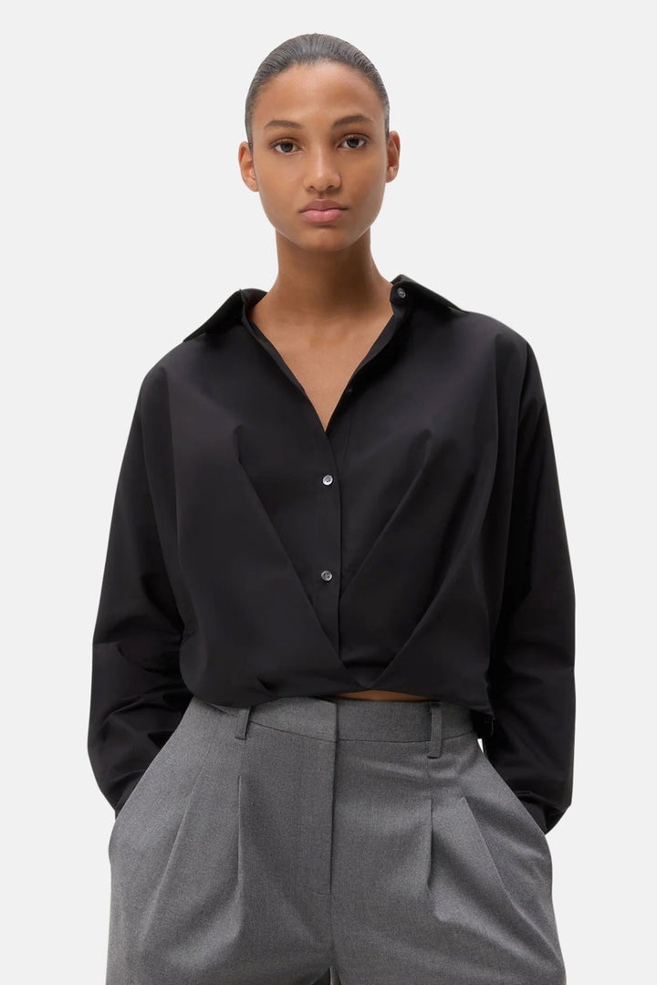Taken Shirt Black