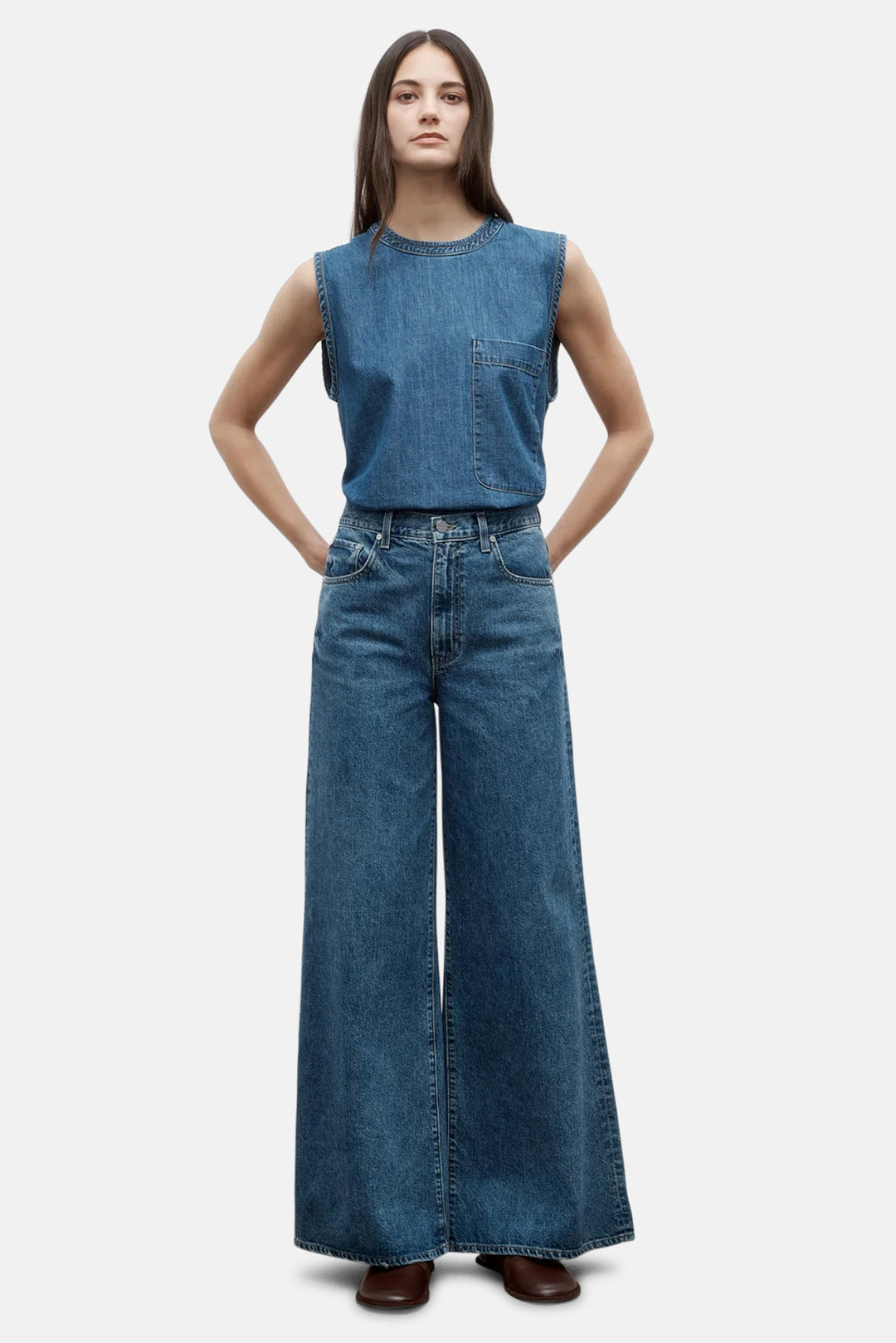 Tall Tiny Dancer Paris