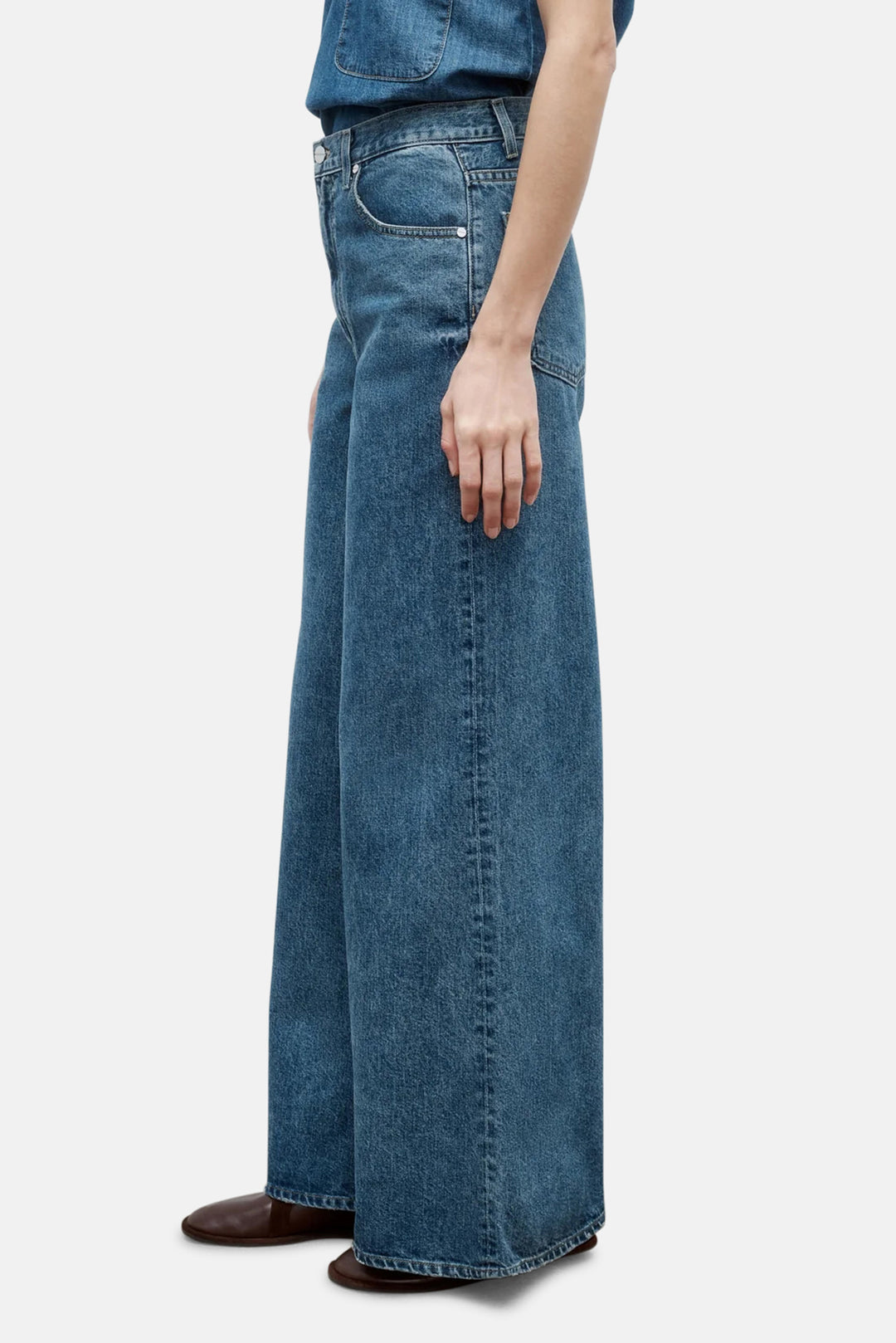 Tall Tiny Dancer Paris