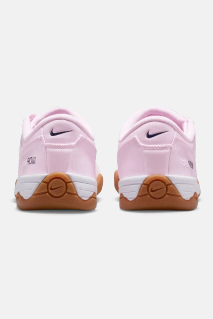 Total 90 III 'Pink Foam'
