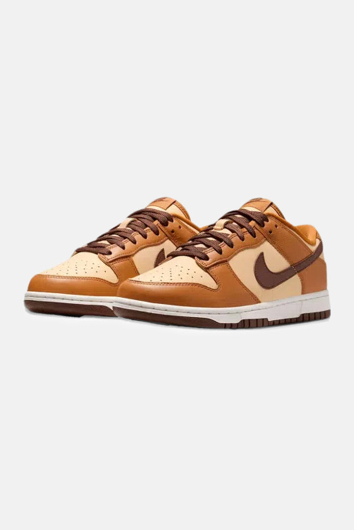 Women's Dunk Low SE "Desert Ochre"