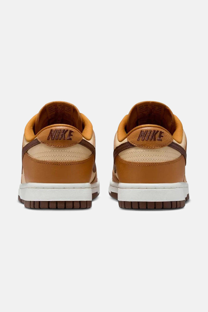 Women's Dunk Low SE "Desert Ochre"