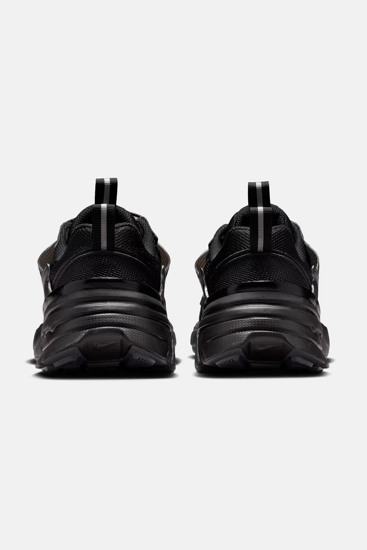 NIKE Women's V2K Run 'Black Anthracite' – blueandcream