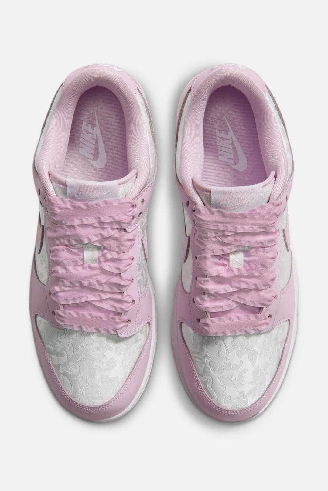 Women's Dunk Low SE 'Pink Foam/White Floral Jacquard'