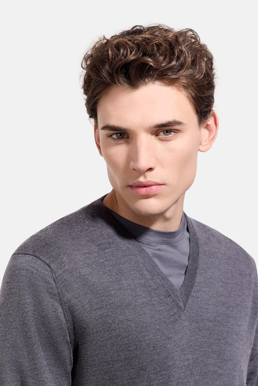 Wool Silk Cashmere V-Neck Charcoal