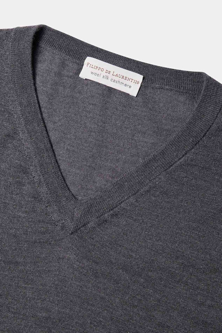 Wool Silk Cashmere V-Neck Charcoal
