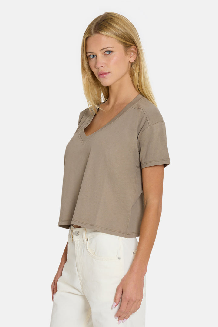 Vivi V-Neck Tee Taupe